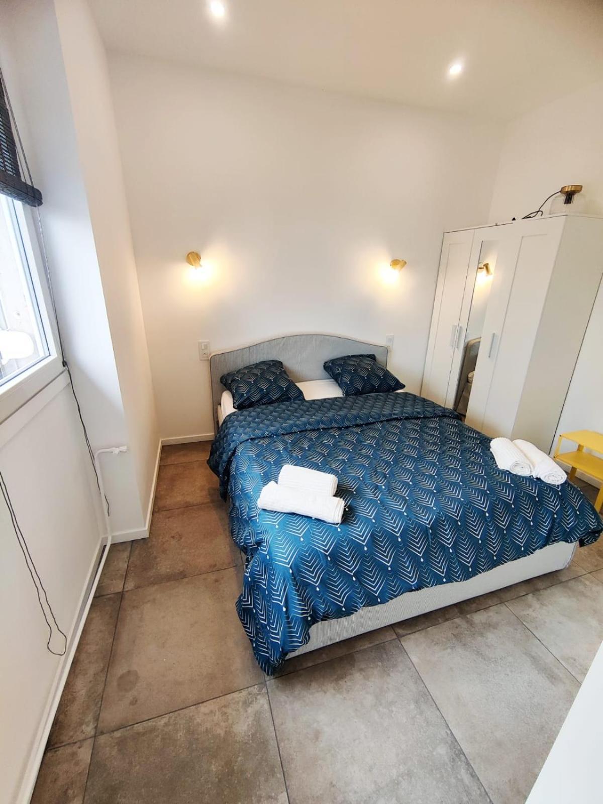 Loft Chic Avec Mezzanine Contemporaine Leilighet Vénissieux Eksteriør bilde